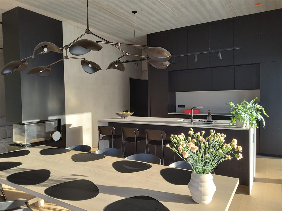 Family house in Tõhelgi village, Raasiku Parish, completed 2023 · co-authors Mait Lauri, Alesja Kovalenko-Lauri, Reilika Purk, Heiki Valk, Aarne Nirk