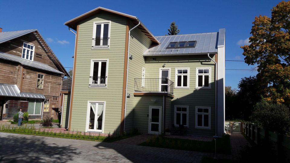Apartment buildings in Tartu, Filosoofi 9 – reconstruction of a five-apartment building and a new two-apartment building, completed 2018
